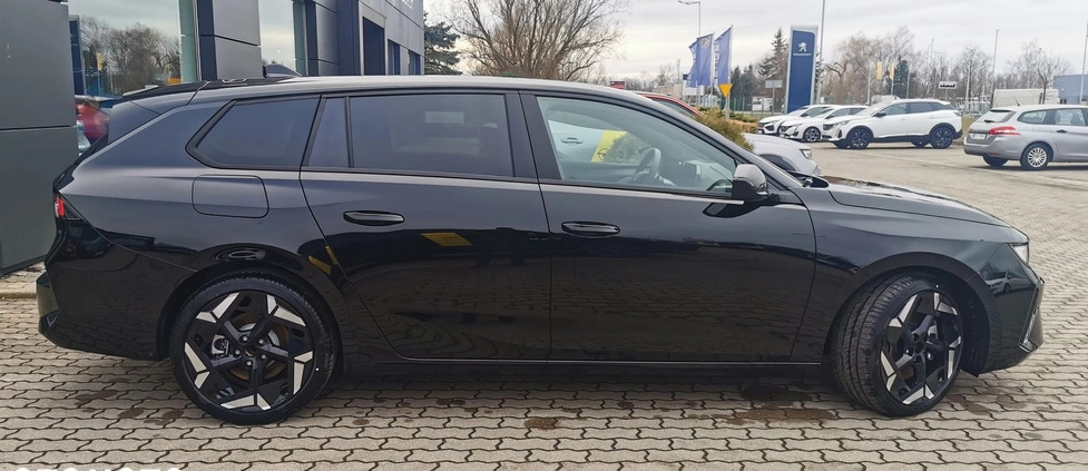 Opel Astra cena 169800 przebieg: 3, rok produkcji 2023 z Legnica małe 781